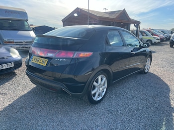 Used Honda Civic 2008 for sale - 79479768: Photo