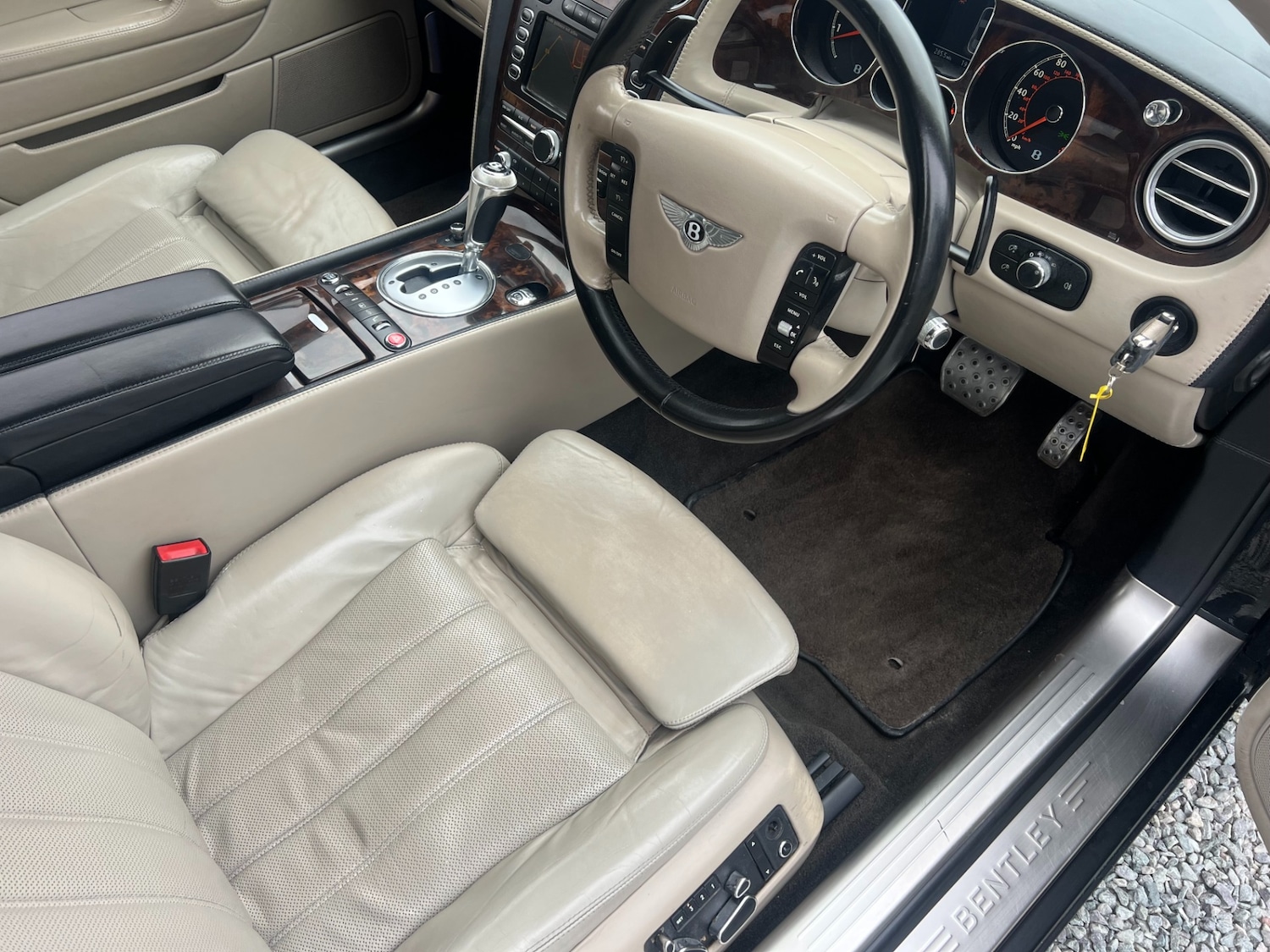 Used Bentley Continental 2006 for sale - 76221892: Photo 14