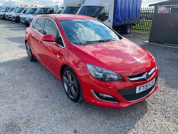 Used Vauxhall Astra 2015 for sale - 77716119: Photo