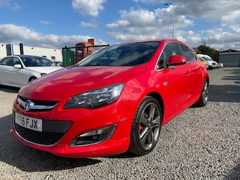 Used Vauxhall Astra 2015 for sale - 77716119: Photo