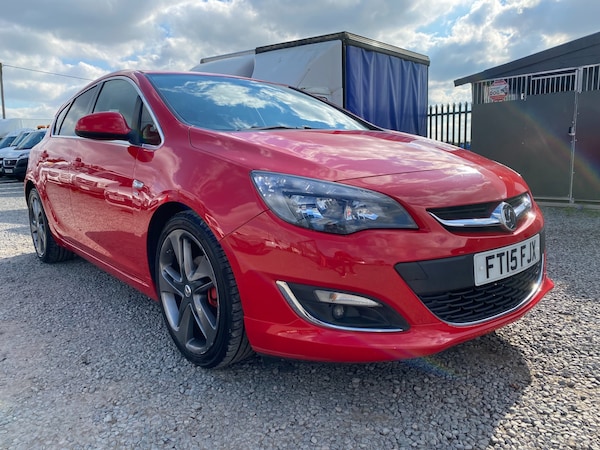 Used Vauxhall Astra 2015 for sale - 72478297: Photo 1