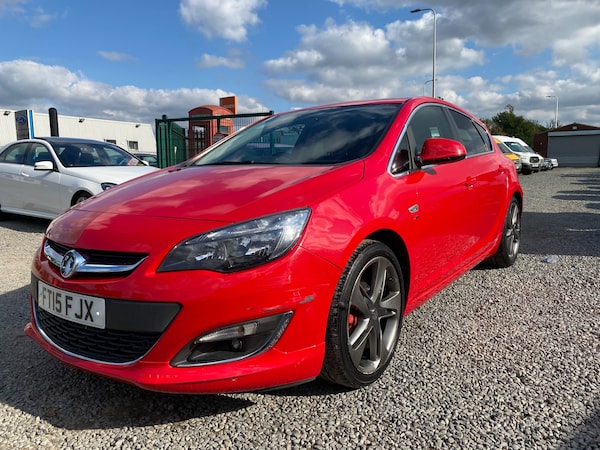 Used Vauxhall Astra 2015 for sale - 72478297: Photo 2