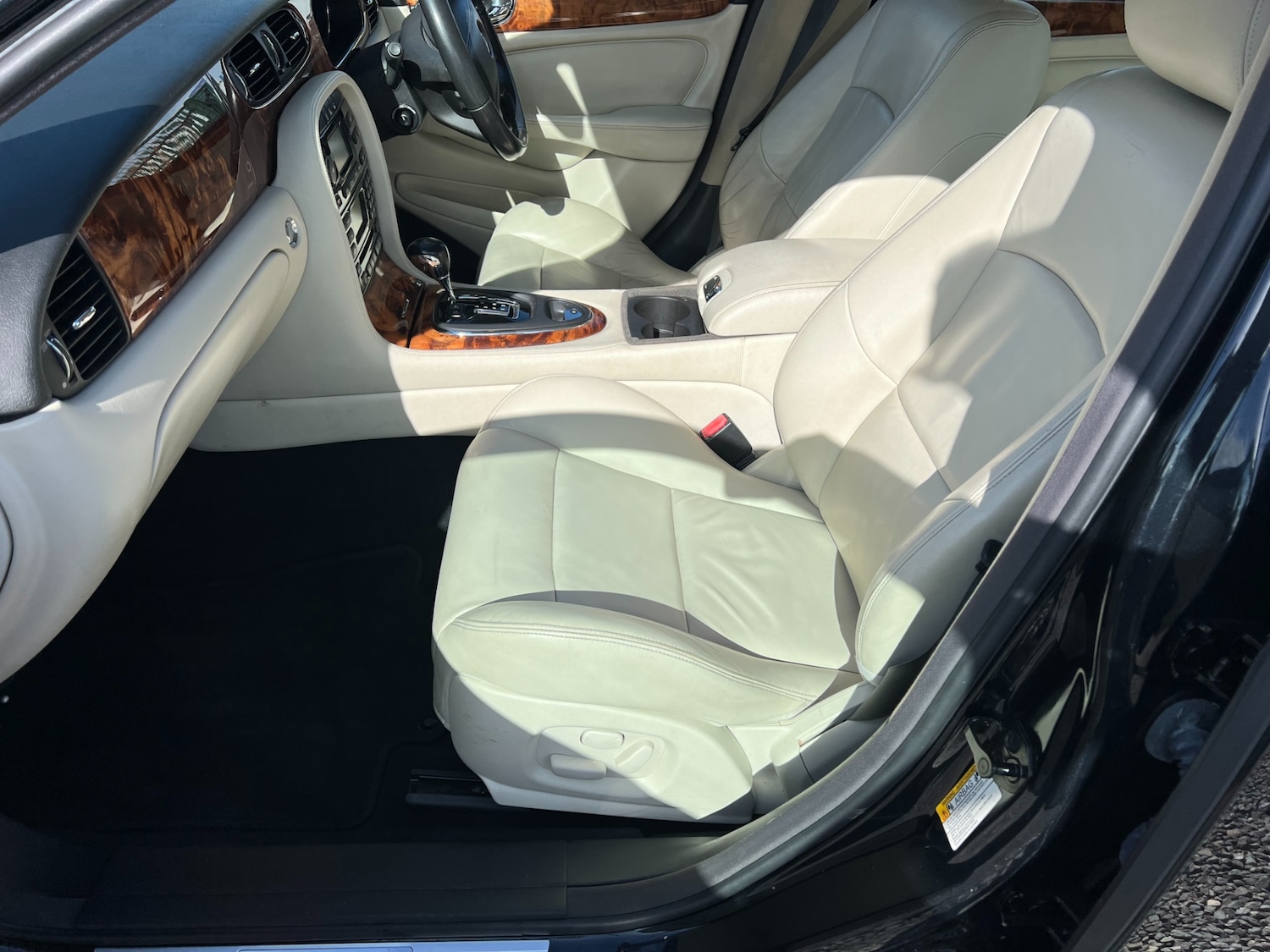 Used Jaguar XJ 2006 for sale - 78055111: Photo 12