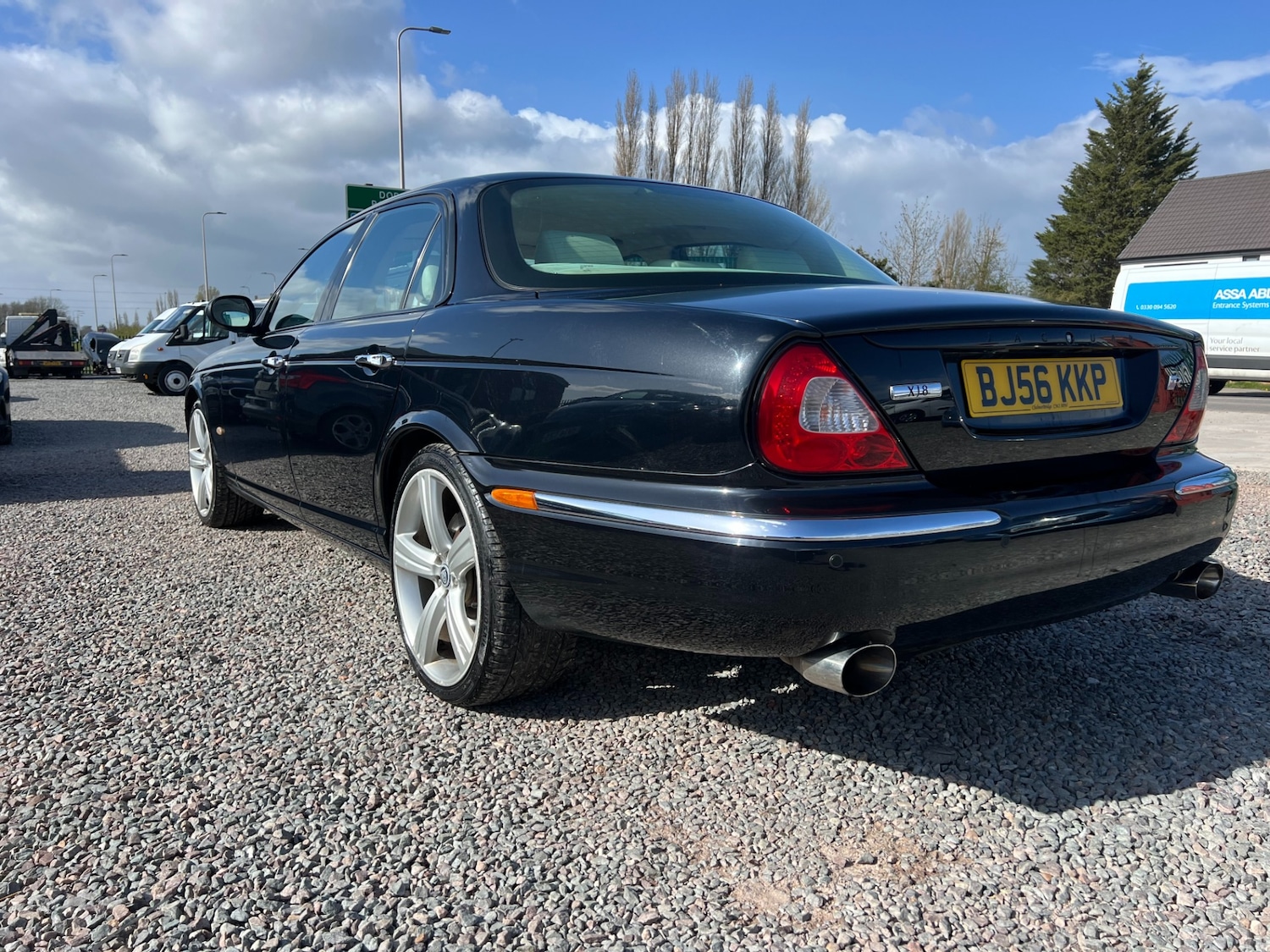 Used Jaguar XJ 2006 for sale - 78055111: Photo 7