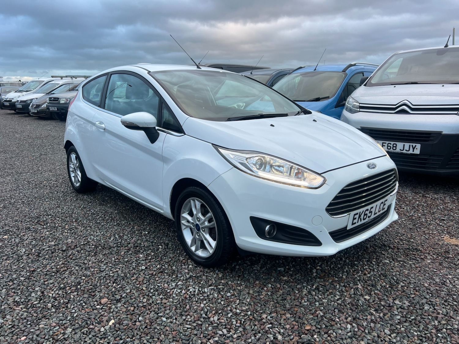 Used Ford Fiesta 2015 for sale - 77616156: Photo 1