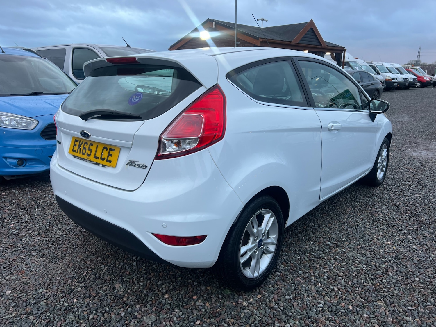 Used Ford Fiesta 2015 for sale - 77616156: Photo 4