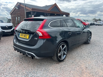 Used Volvo V60 2011 for sale - 79055861: Photo