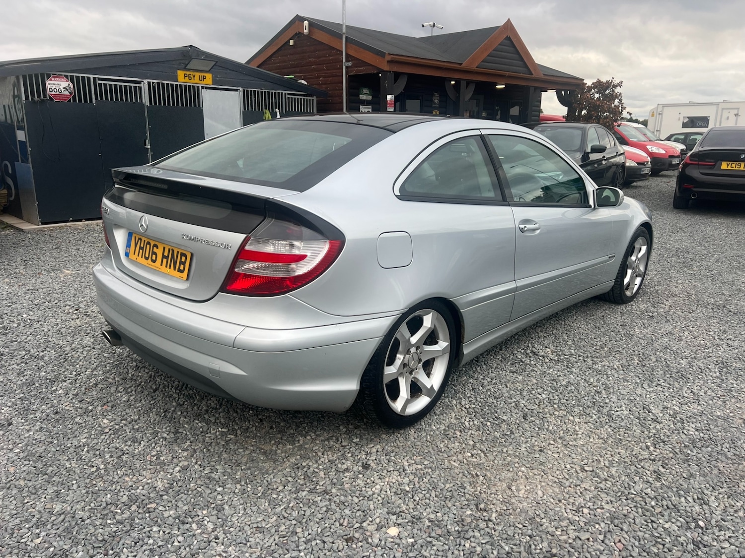 Used Mercedes-Benz C Class 2006 for sale - 76196181: Photo 4