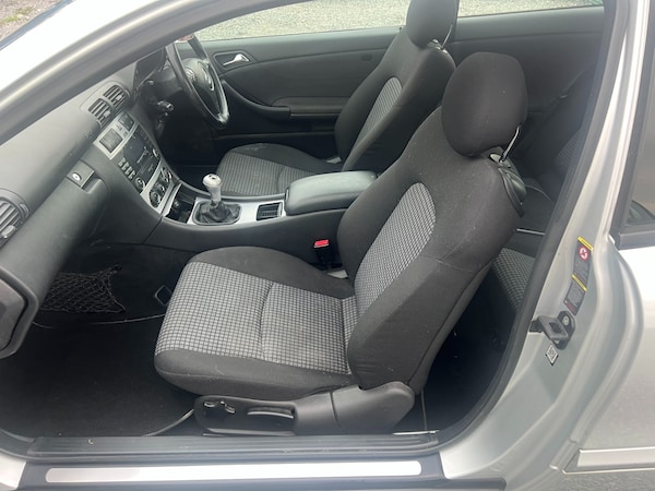 Used Mercedes-Benz C-Class 2006 for sale - 76196181: Photo 9