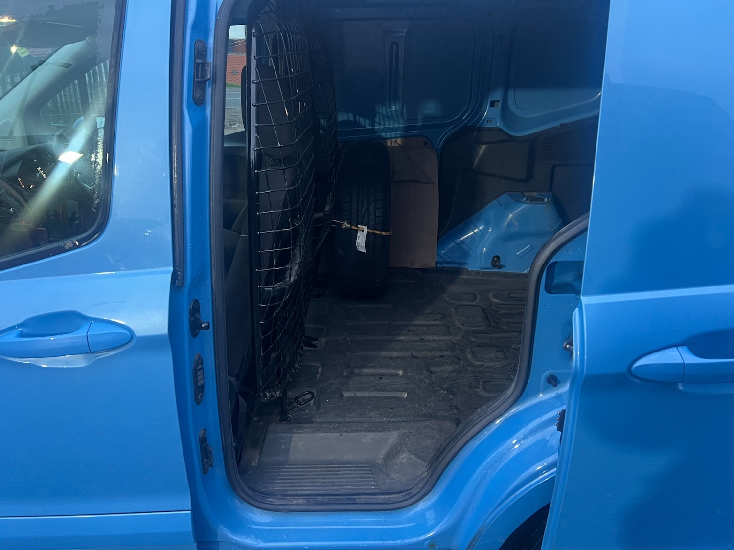 Used Ford Transit Courier 2014 for sale - 77071159: Photo 7