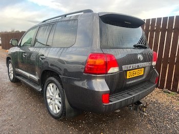 Used Toyota Land Cruiser 2014 for sale - 76829644: Photo