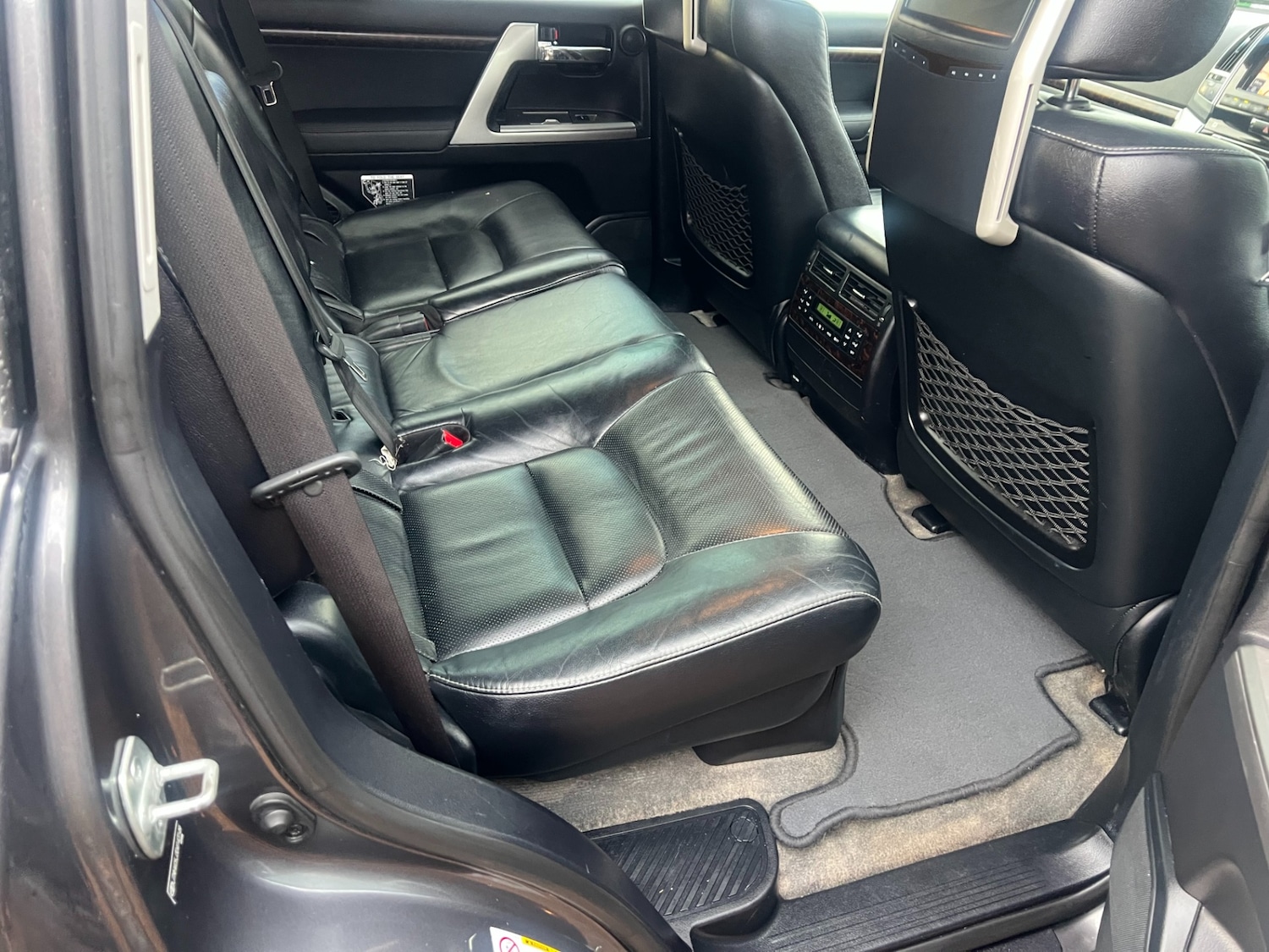 Used Toyota Land Cruiser 2014 for sale - 76829644: Photo 9