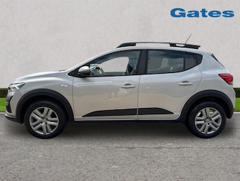 Used Dacia Sandero Stepway 2023 for sale - 79405399: Photo