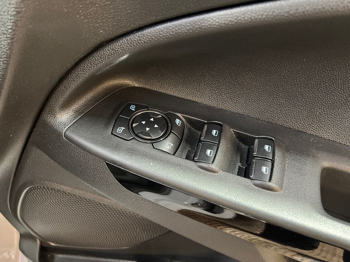 Used Ford Ecosport 2023 for sale - 76773421: Photo 25