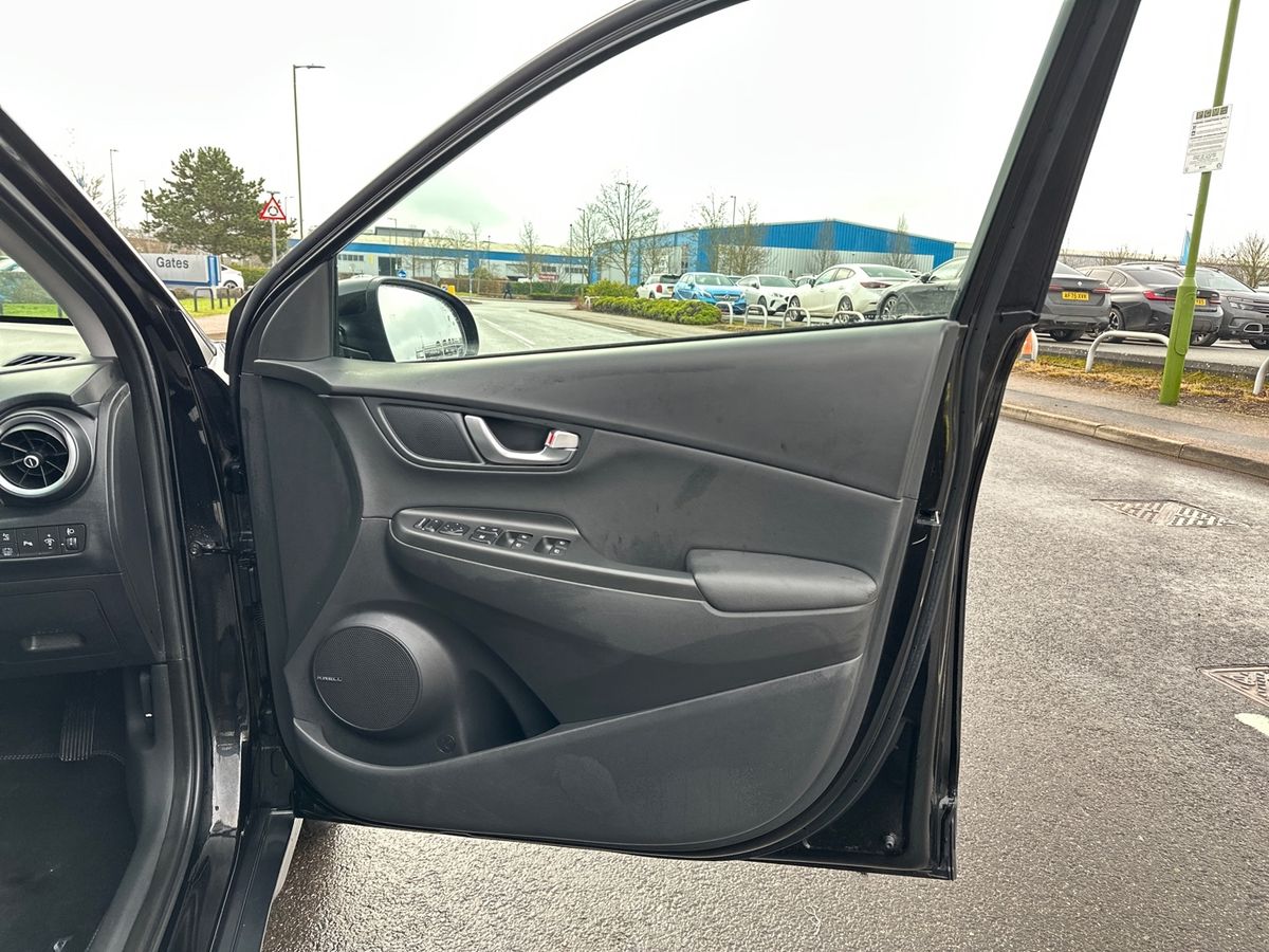 Used Hyundai KONA 2021 for sale - 77499626: Photo 35