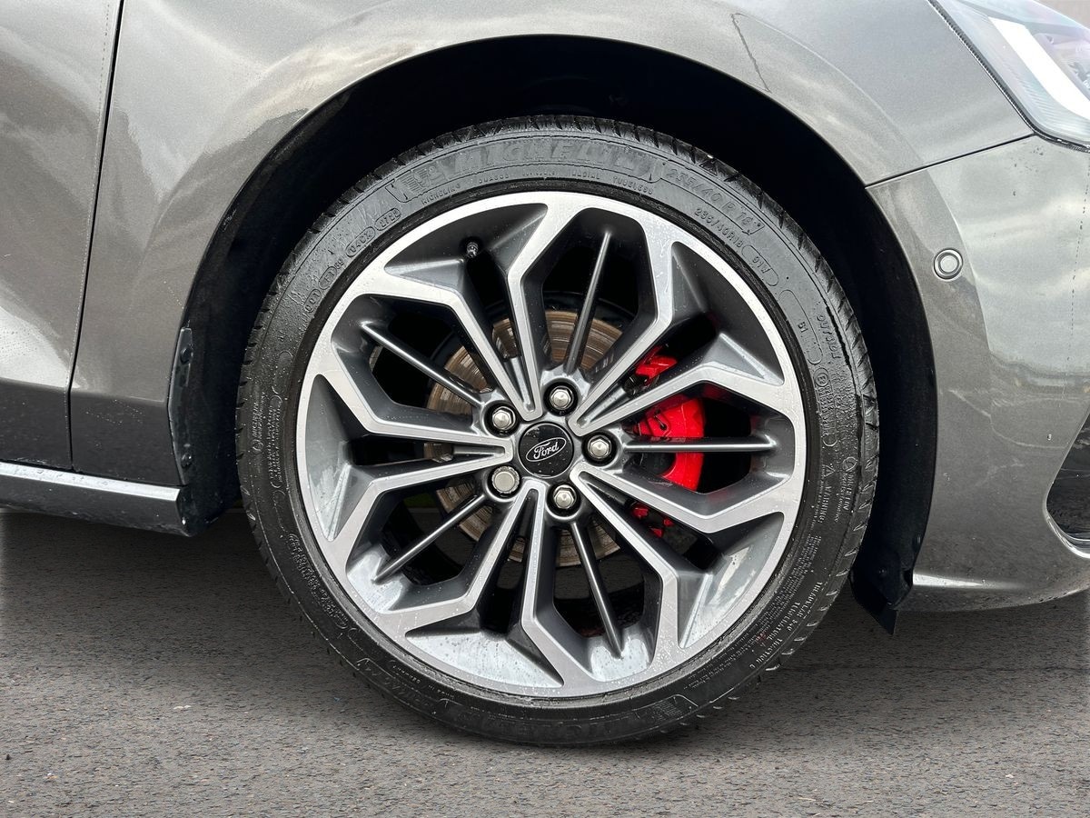 Used Ford Focus 2022 for sale - 76507509: Photo 9