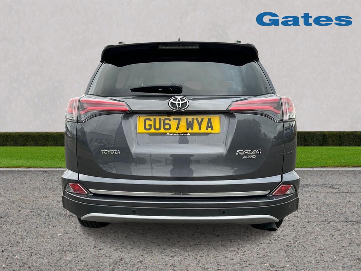 Used Toyota RAV4 2017 for sale - 76390013: Photo 6