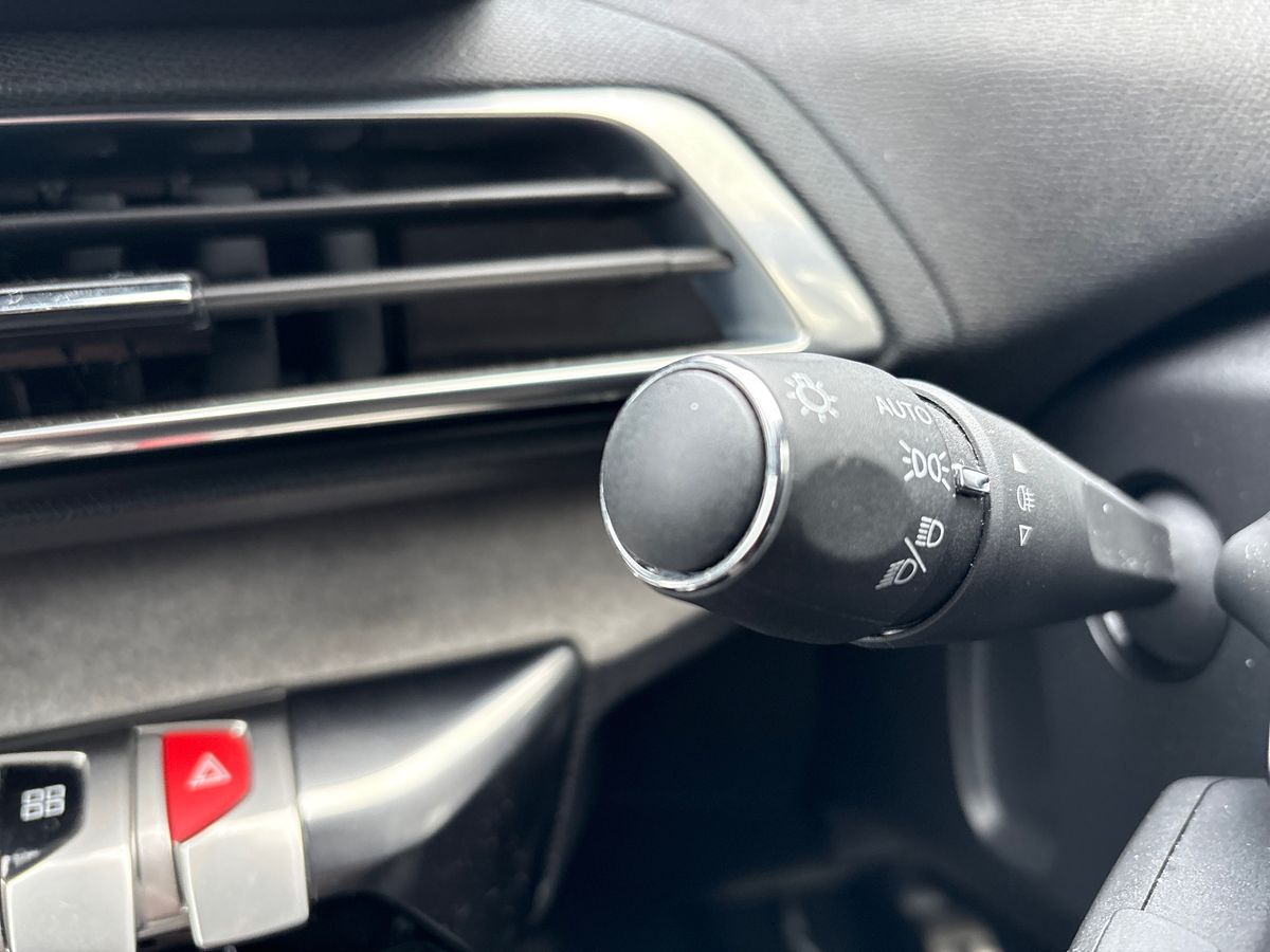 Used Peugeot 3008 2021 for sale - 77186181: Photo 23