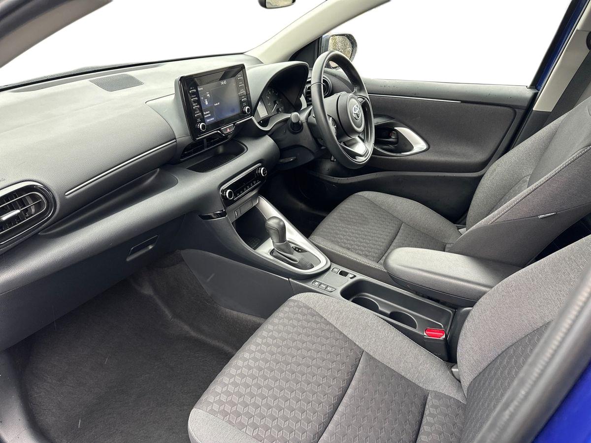 Used Toyota Yaris 2023 for sale - 77786100: Photo 11