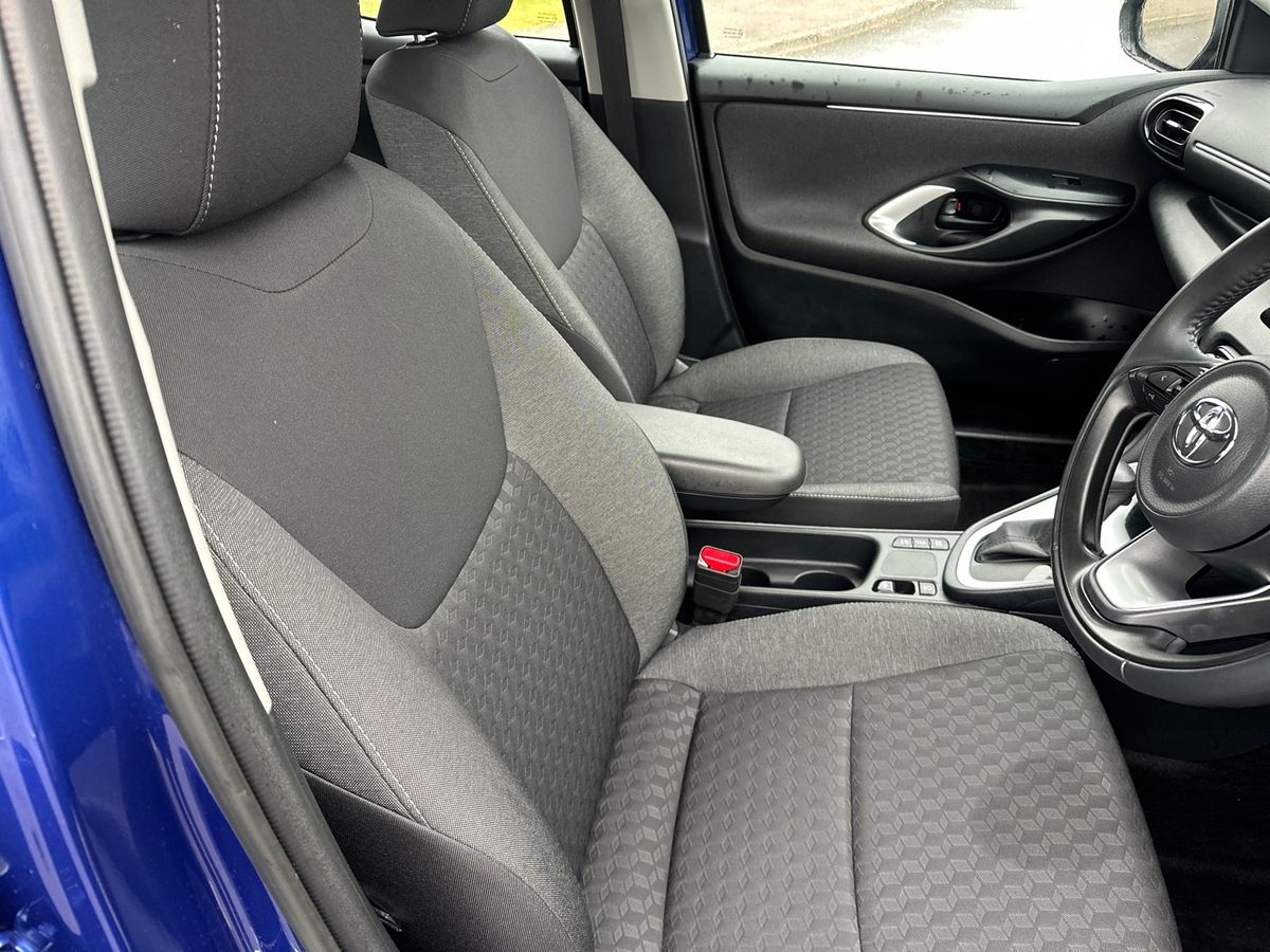 Used Toyota Yaris 2023 for sale - 77786100: Photo 12