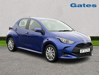 Used Toyota Yaris 2023 for sale - 77786100: Photo