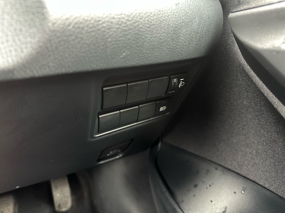 Used Toyota Yaris 2023 for sale - 77786100: Photo 23