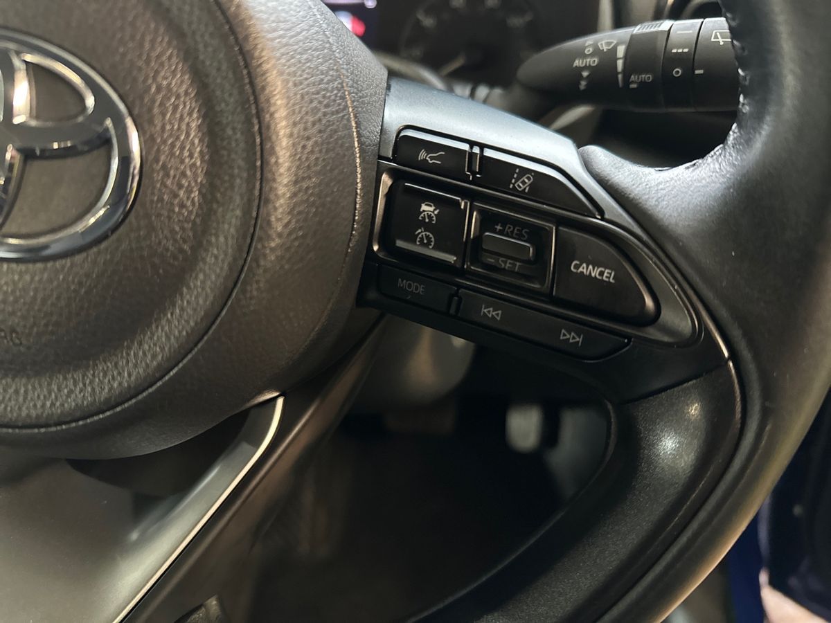 Used Toyota Yaris 2023 for sale - 77786100: Photo 27