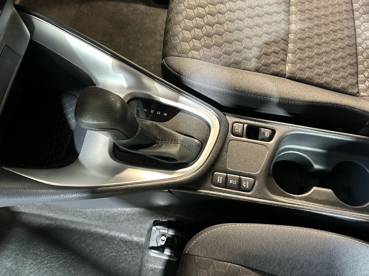 Used Toyota Yaris 2023 for sale - 77786100: Photo 28