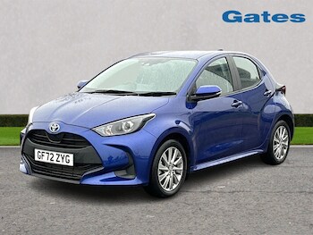 Used Toyota Yaris 2023 for sale - 77786100: Photo