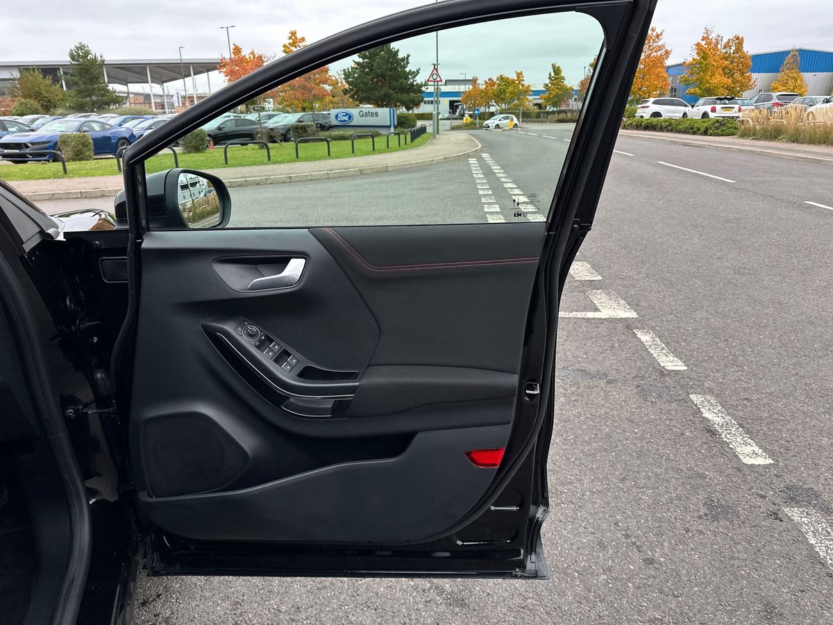 Used Ford Puma 2023 for sale - 76229207: Photo 35