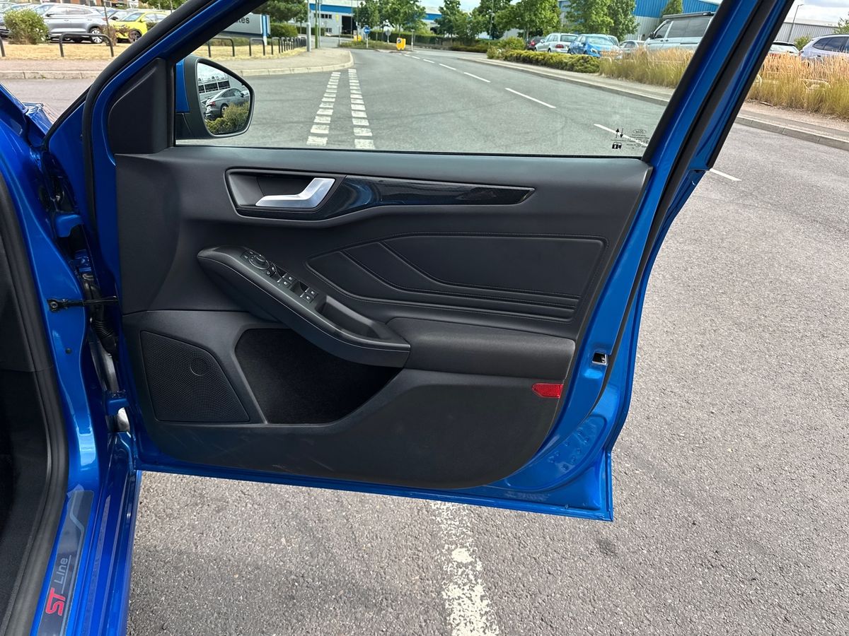 Used Ford Focus 2025 for sale - 76104270: Photo 35