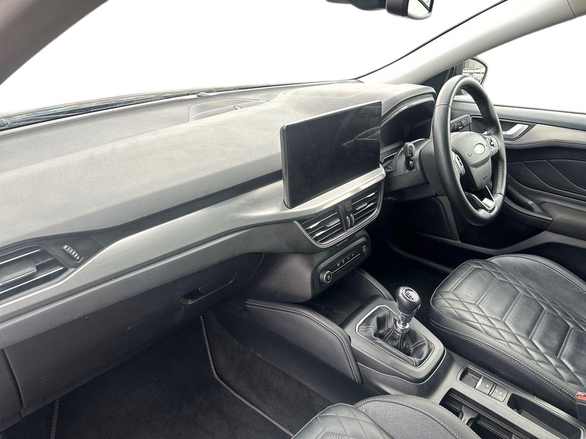 Used Ford Focus 2023 for sale - 77122535: Photo 11