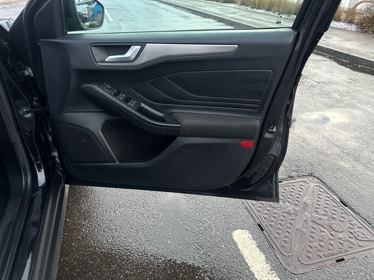 Used Ford Focus 2023 for sale - 77122535: Photo 35
