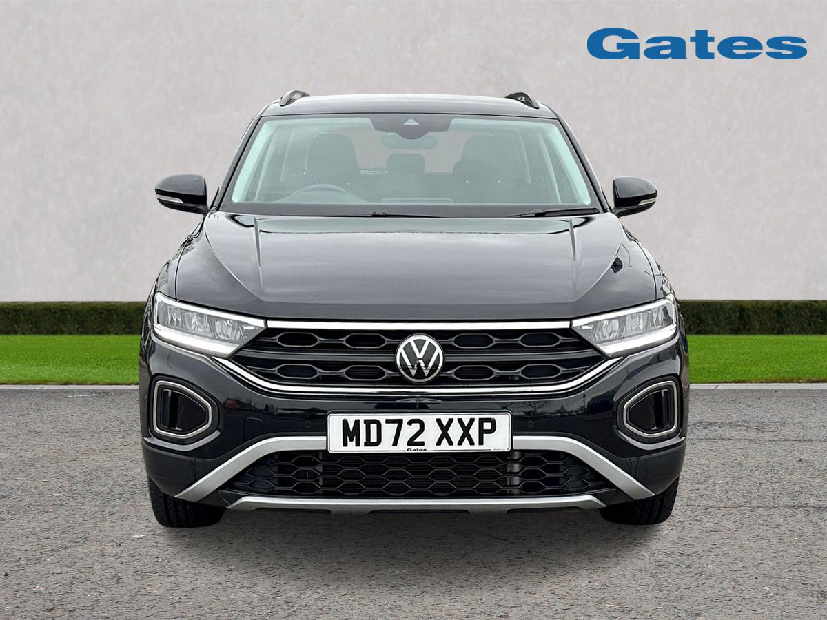 Used Volkswagen T-Roc 2023 for sale - 78172565: Photo 2