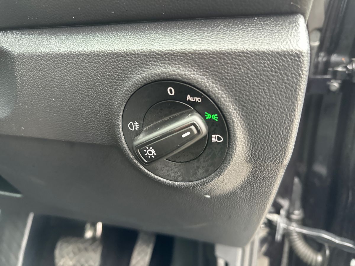 Used Volkswagen T-Roc 2023 for sale - 78172565: Photo 23