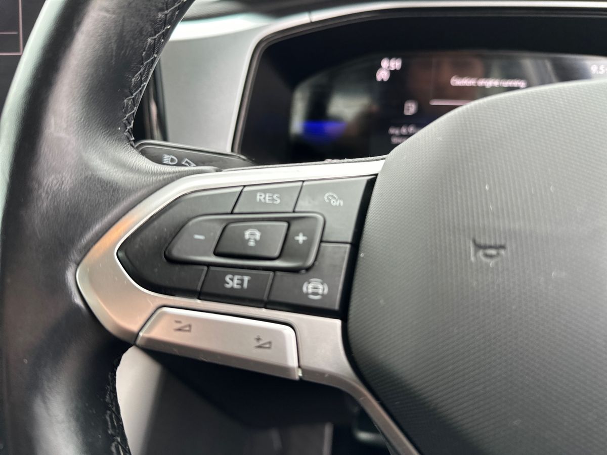 Used Volkswagen T-Roc 2023 for sale - 78172565: Photo 26