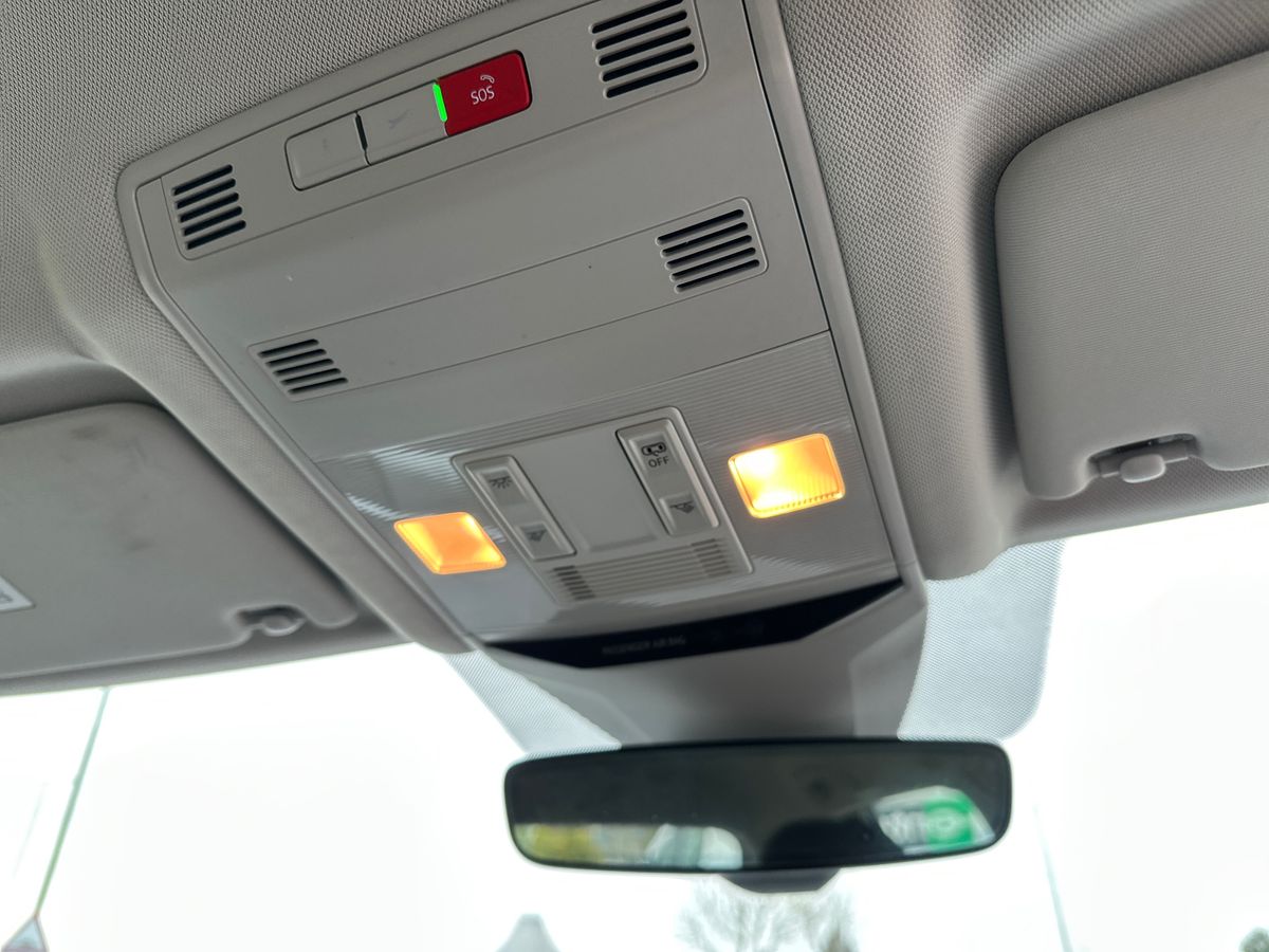 Used Volkswagen T-Roc 2023 for sale - 78172565: Photo 29