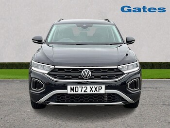 Used Volkswagen T-Roc 2023 for sale - 78172565: Photo