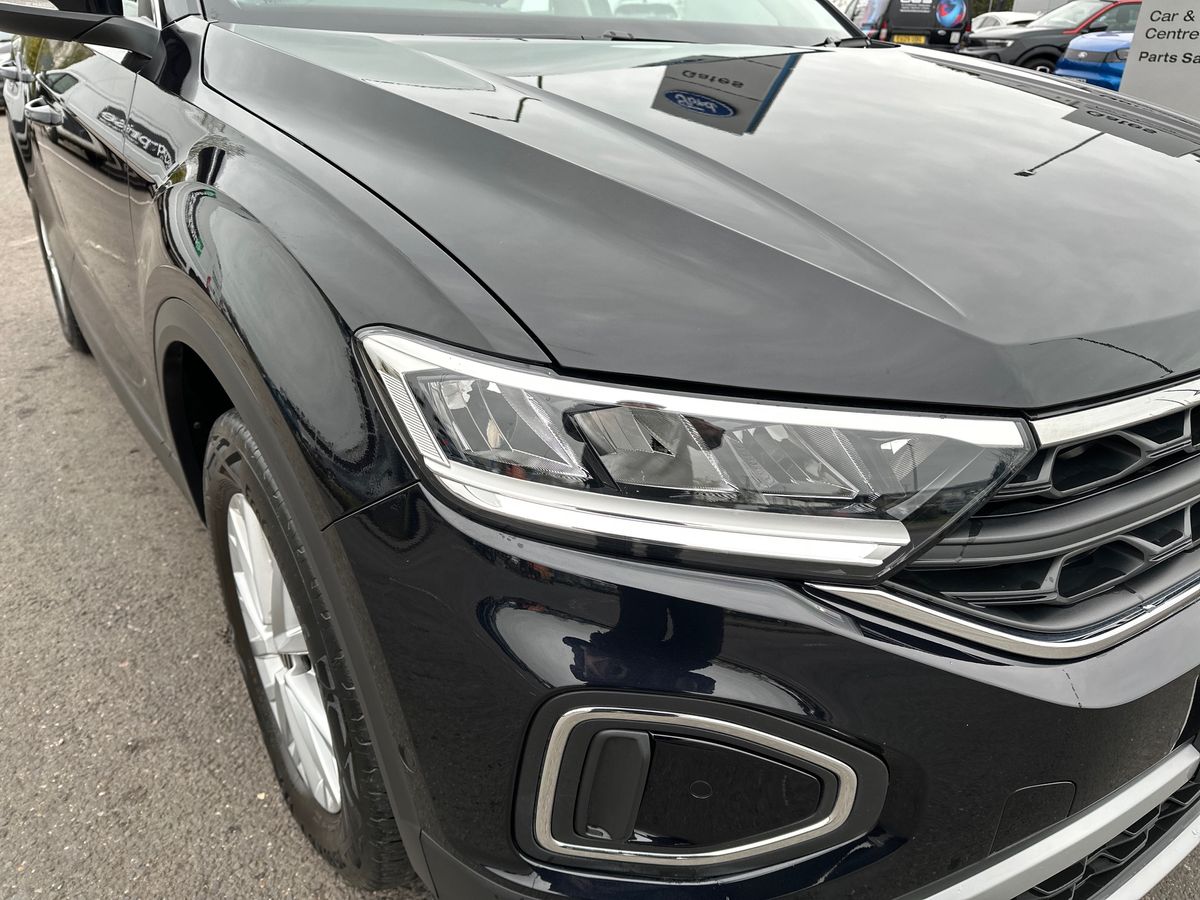 Used Volkswagen T-Roc 2023 for sale - 78172565: Photo 32