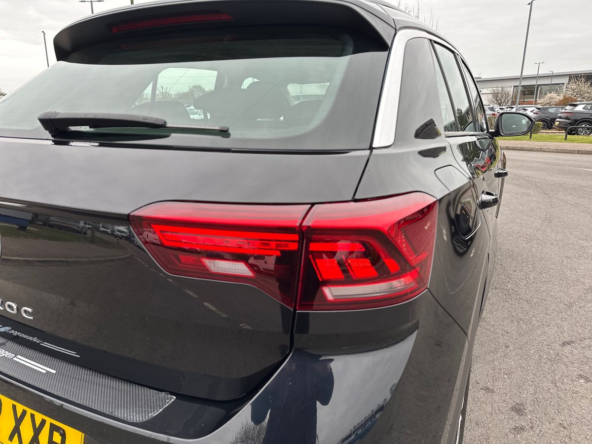 Used Volkswagen T-Roc 2023 for sale - 78172565: Photo 33