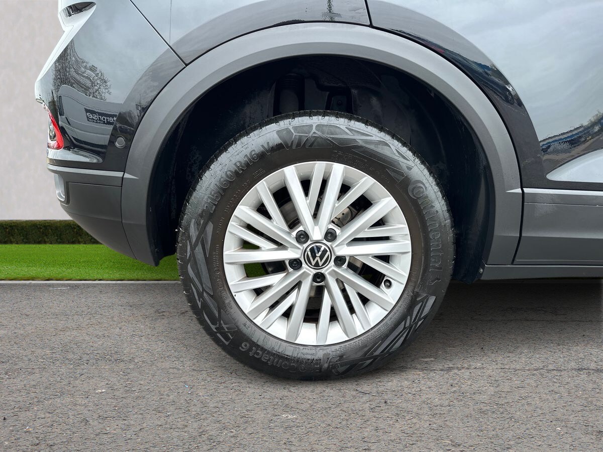 Used Volkswagen T-Roc 2023 for sale - 78172565: Photo 9