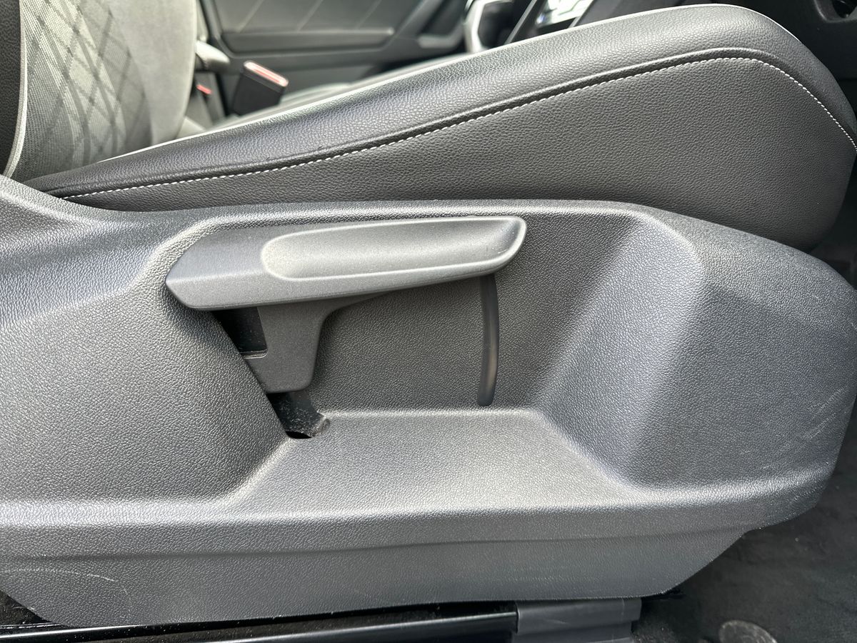 Used Volkswagen Tiguan 2023 for sale - 77826467: Photo 30