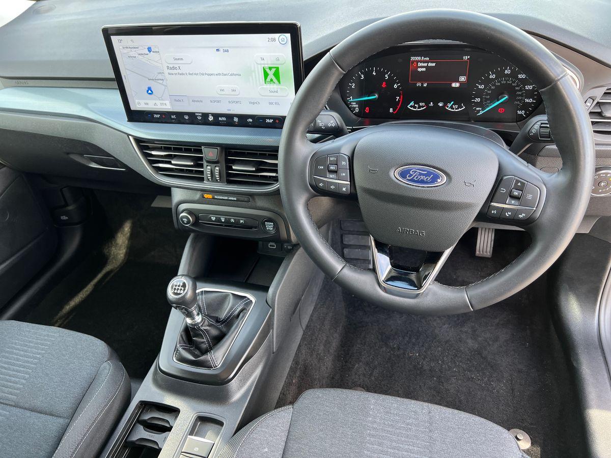 Used Ford Focus 2023 for sale - 76140231: Photo 15