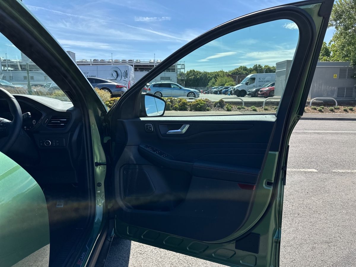 Used Ford Kuga 2025 for sale - 76847074: Photo 35