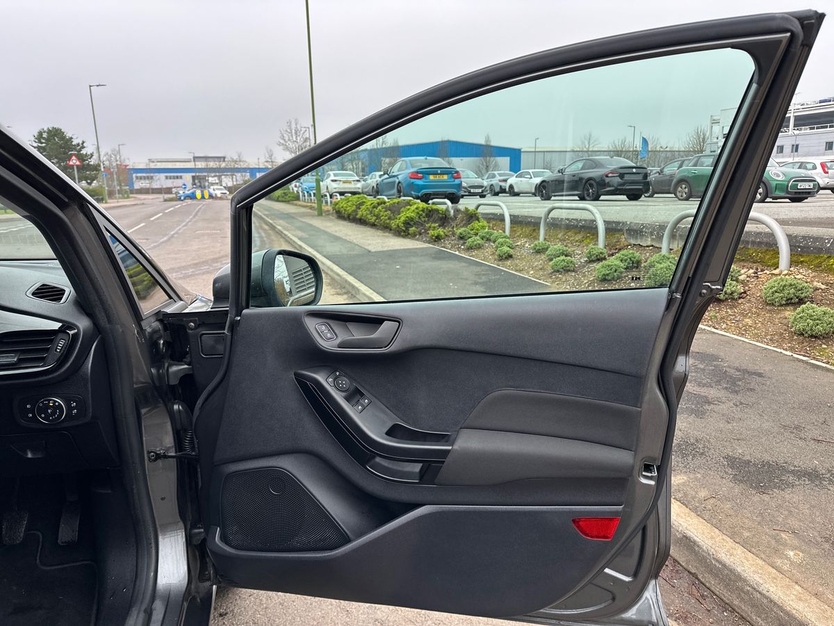 Used Ford Fiesta 2022 for sale - 77428072: Photo 35