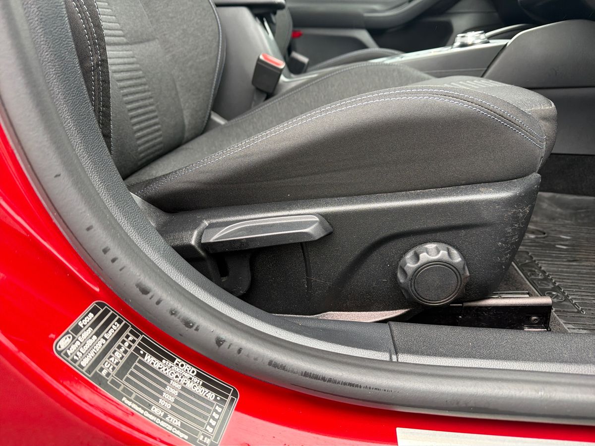 Used Ford Focus 2021 for sale - 77690807: Photo 30