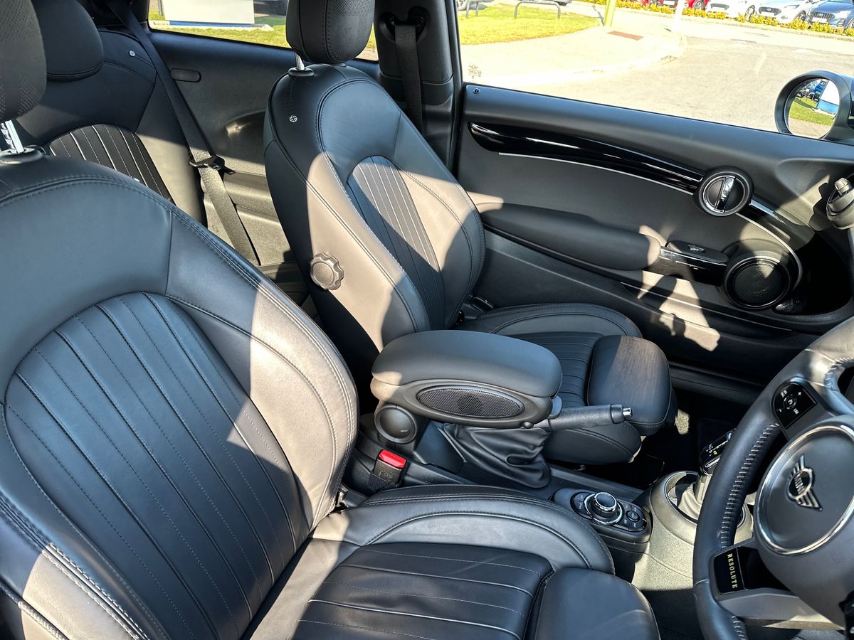 Used MINI Hatch 2023 for sale - 77959939: Photo 12