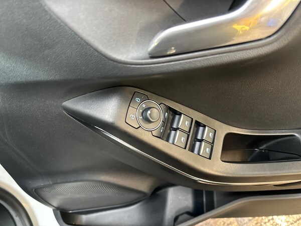 Used Ford Puma 2023 for sale - 75992662: Photo 25