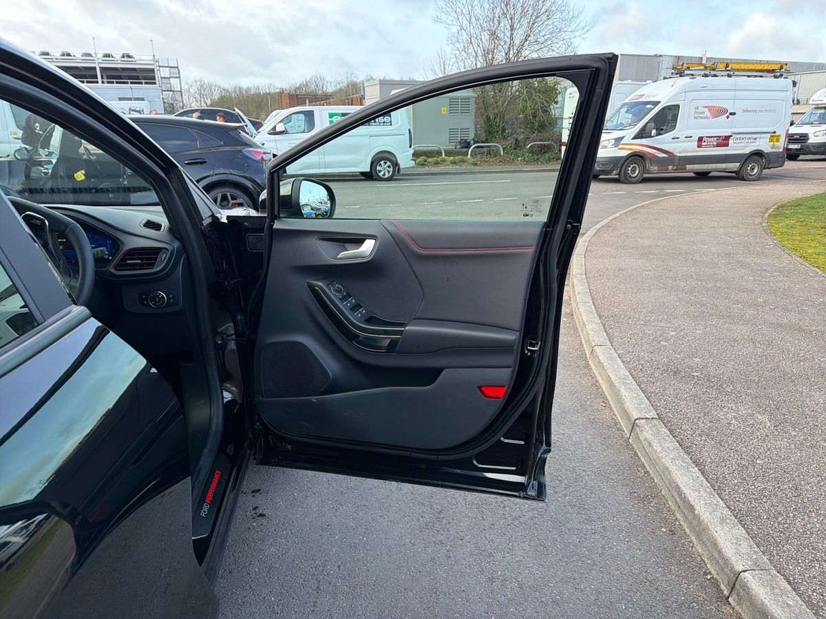 Used Ford Puma 2023 for sale - 77706296: Photo 35