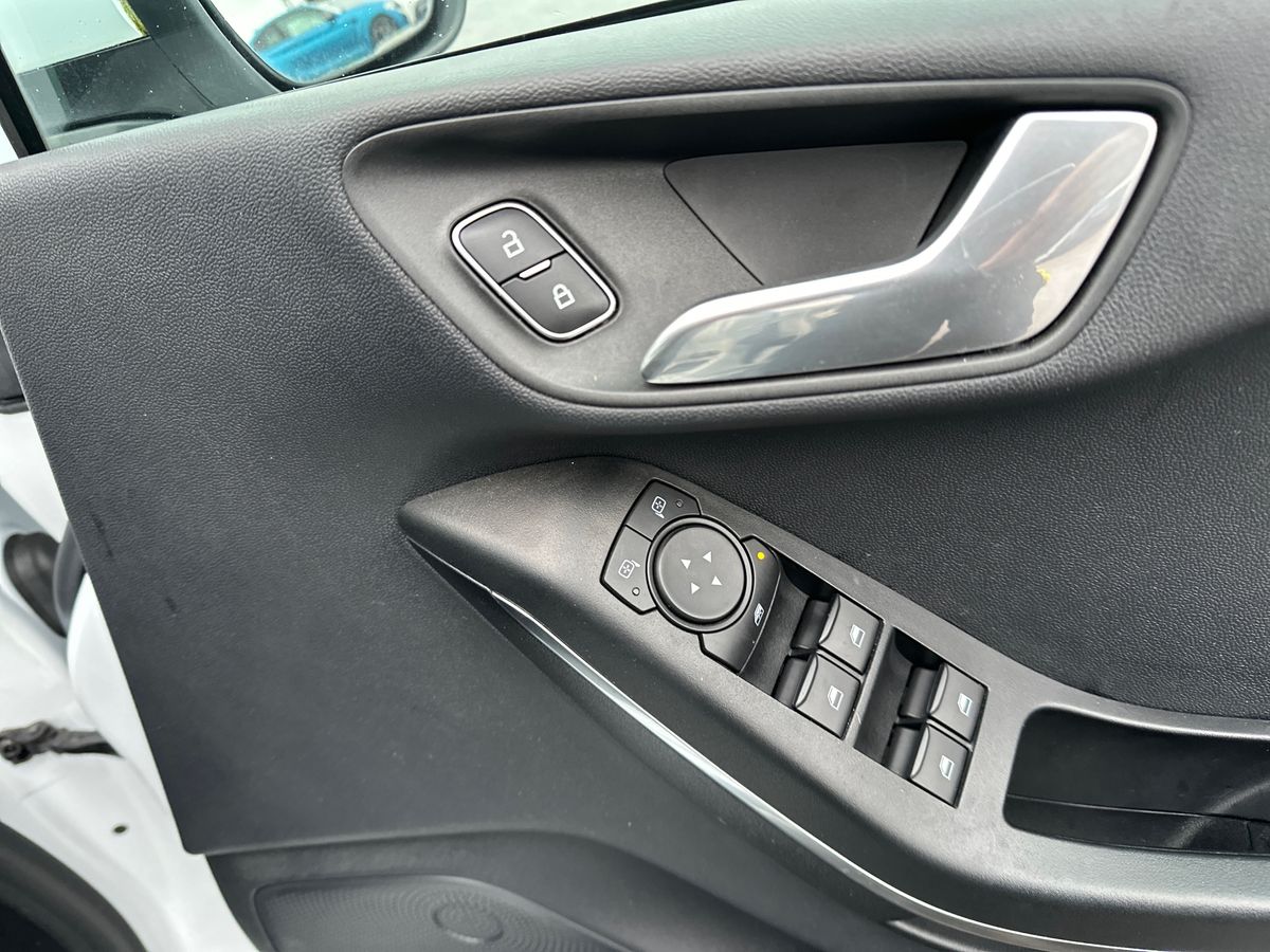 Used Ford Fiesta 2023 for sale - 77346893: Photo 25